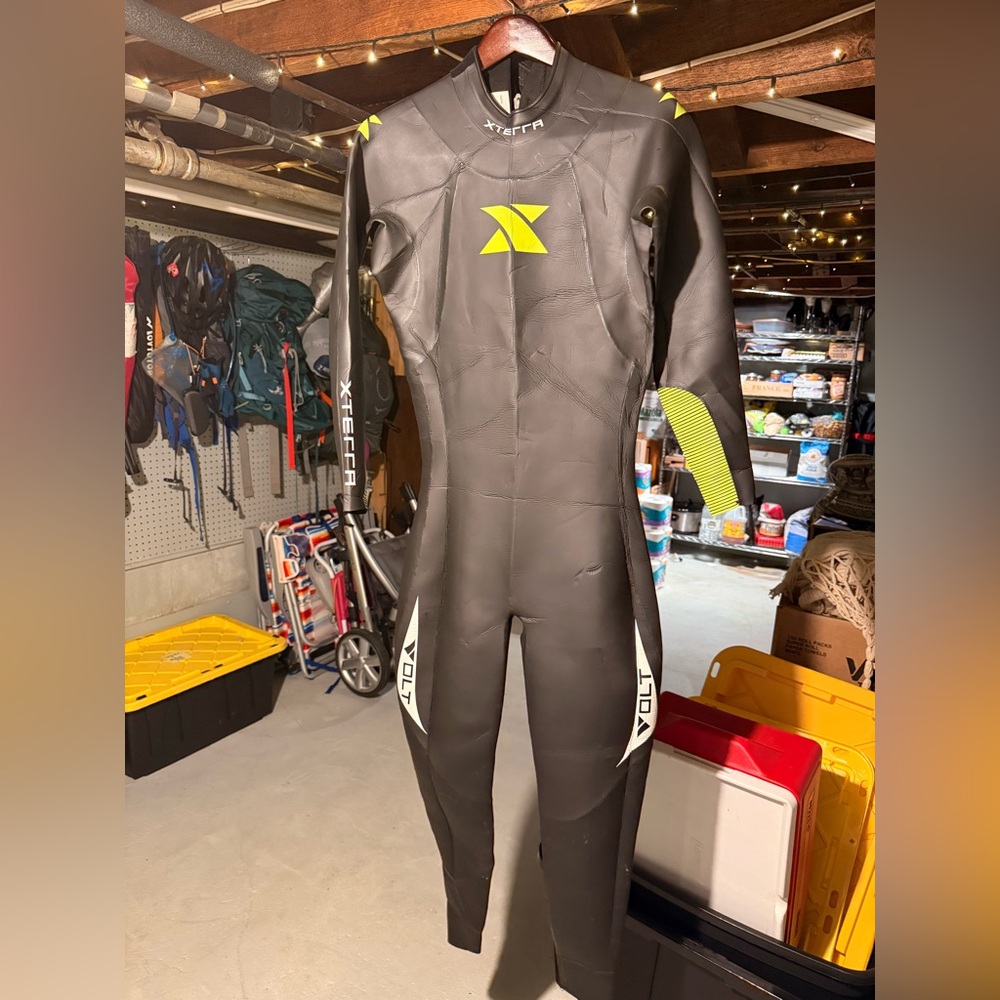 Men’s Large Vortex Wetsuit - Black and Neon Yellow